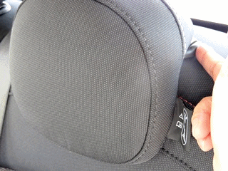 clubman031-headwrest2.gif